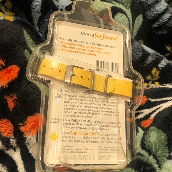 Sun Friend UV - A & UV- B ultra violet radiation watch detector for outside NWT - Picture 2 of 2